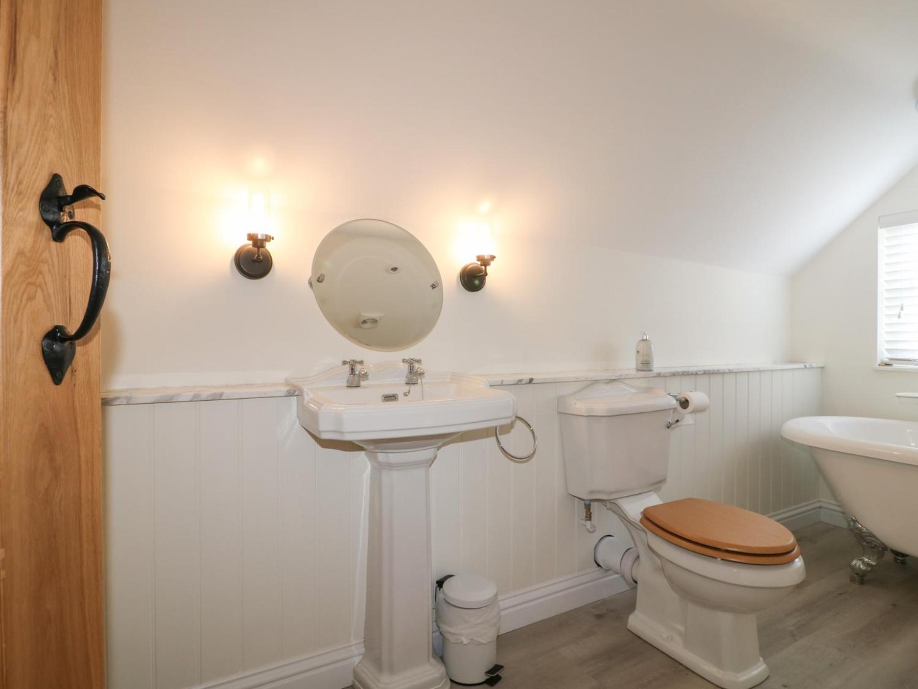 2 Back Lane Holiday home *