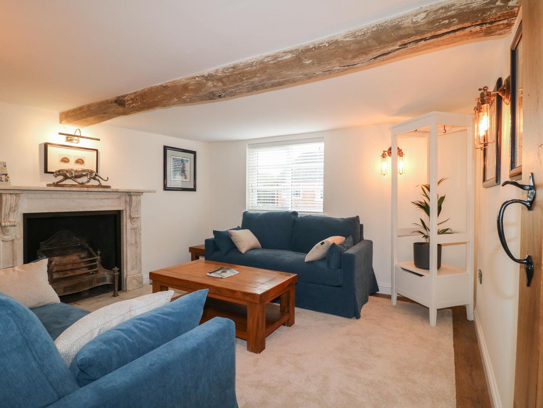2 Back Lane Holiday home *